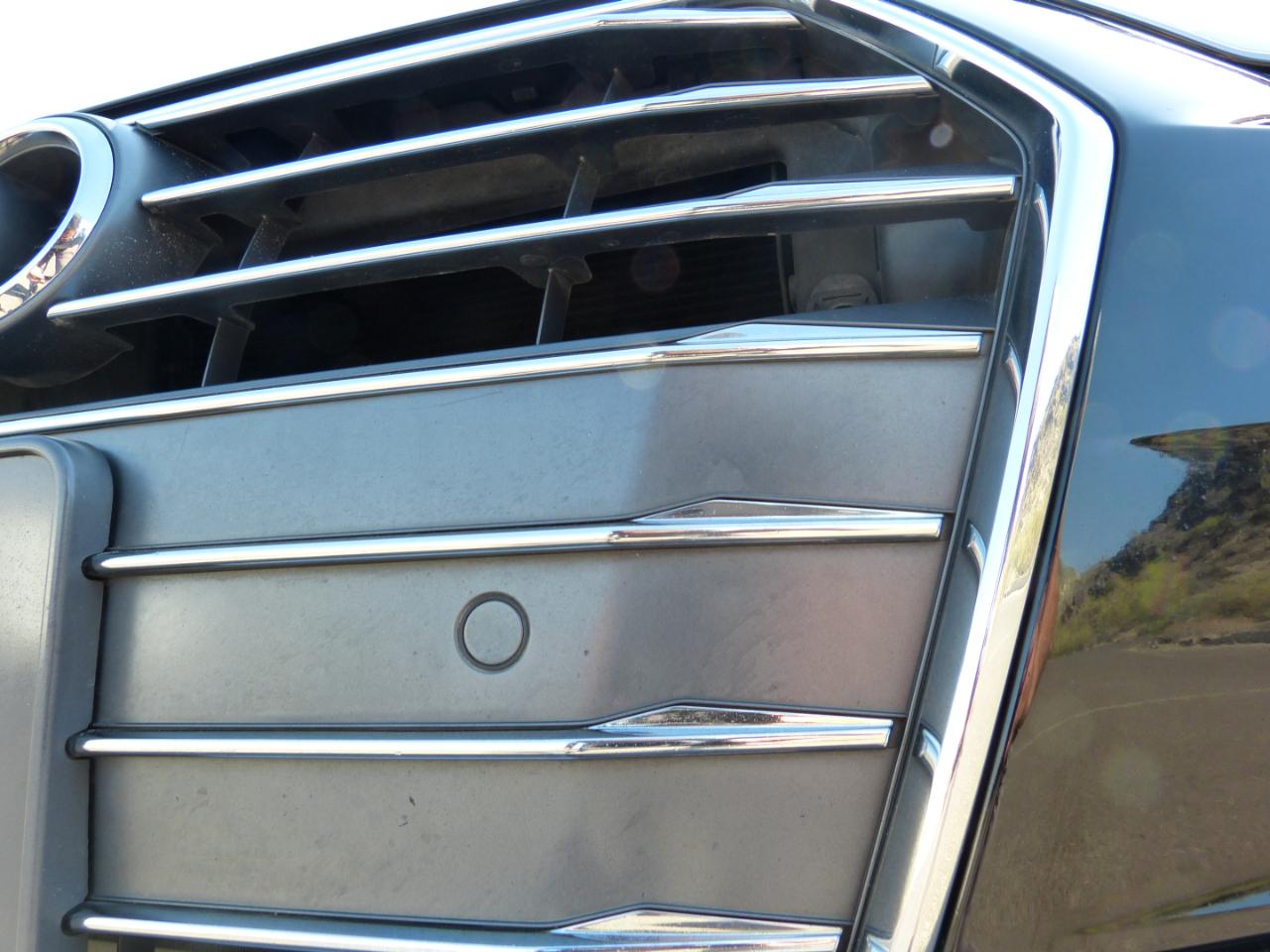 Audi A4 2.0T Premium Sedan 2017