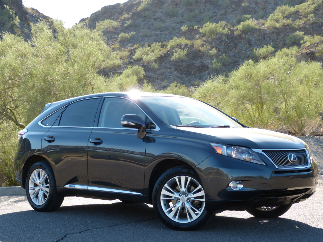 Lexus RX 450h FWD 2010 Lexus RX 450h FWD 2010