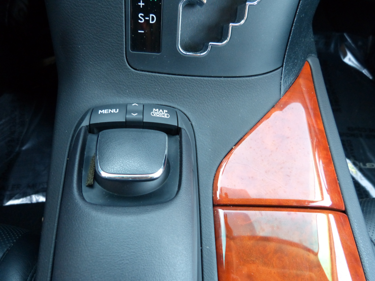 Lexus RX 450h FWD 2010 Lexus RX 450h FWD 2010