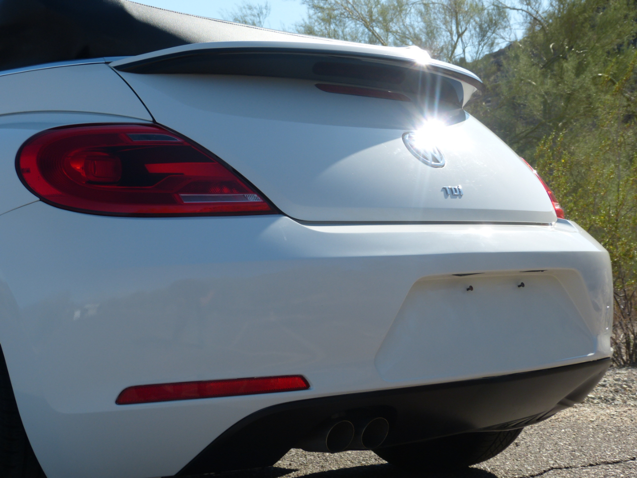 Volkswagen Beetle 2.0T Turbo Convertible 2013 Volkswagen Beetle 2.0T Turbo Convertible 2013