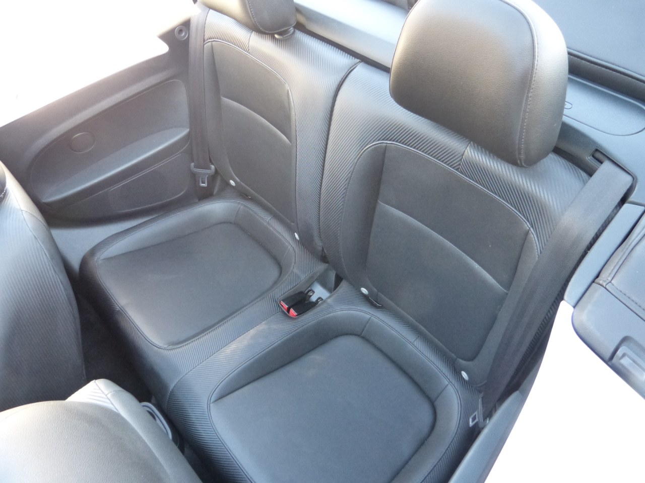 Volkswagen Beetle 2.0T Turbo Convertible 2013 Volkswagen Beetle 2.0T Turbo Convertible 2013