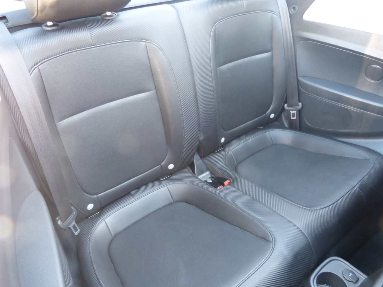 Volkswagen Beetle 2.0T Turbo Convertible 2013 Volkswagen Beetle 2.0T Turbo Convertible 2013