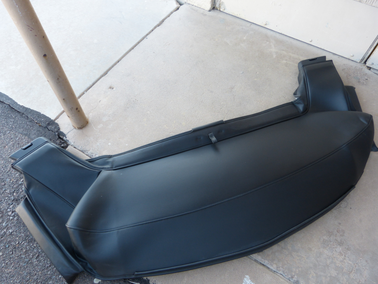 Volkswagen Beetle 2.0T Turbo Convertible 2013 Volkswagen Beetle 2.0T Turbo Convertible 2013