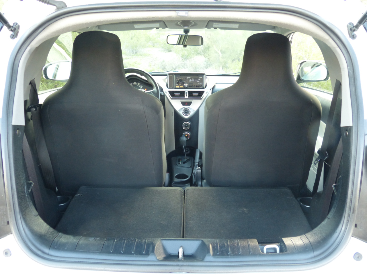 Scion iQ 3-Door Hatchback AT 2013 Scion iQ 3-Door Hatchback AT 2013