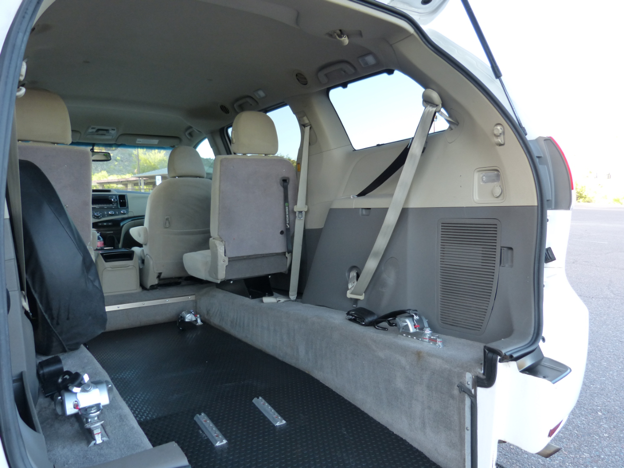Toyota Sienna  2012 Toyota Sienna  2012