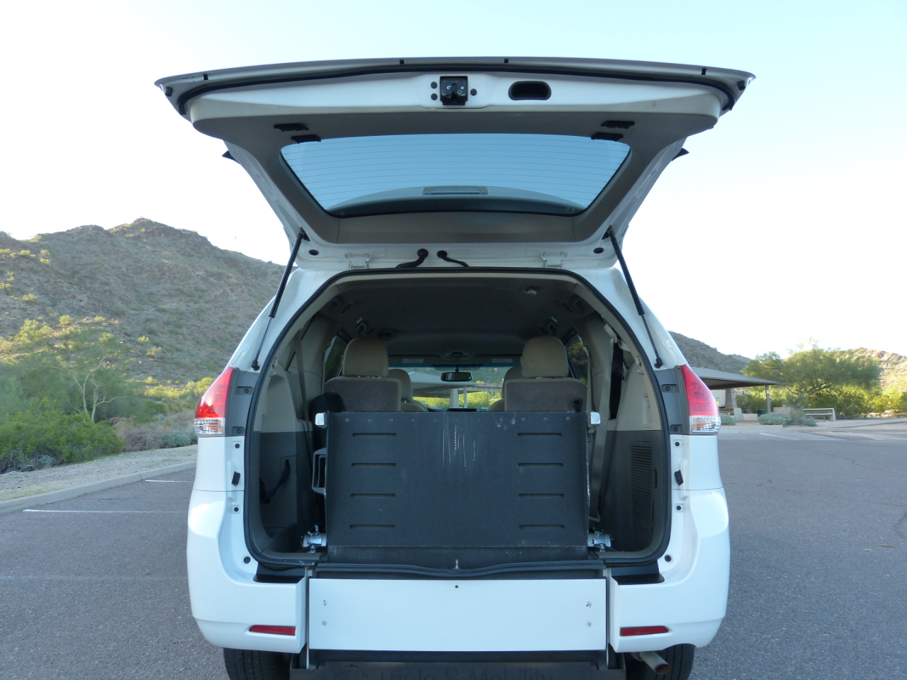 Toyota Sienna  2012 Toyota Sienna  2012