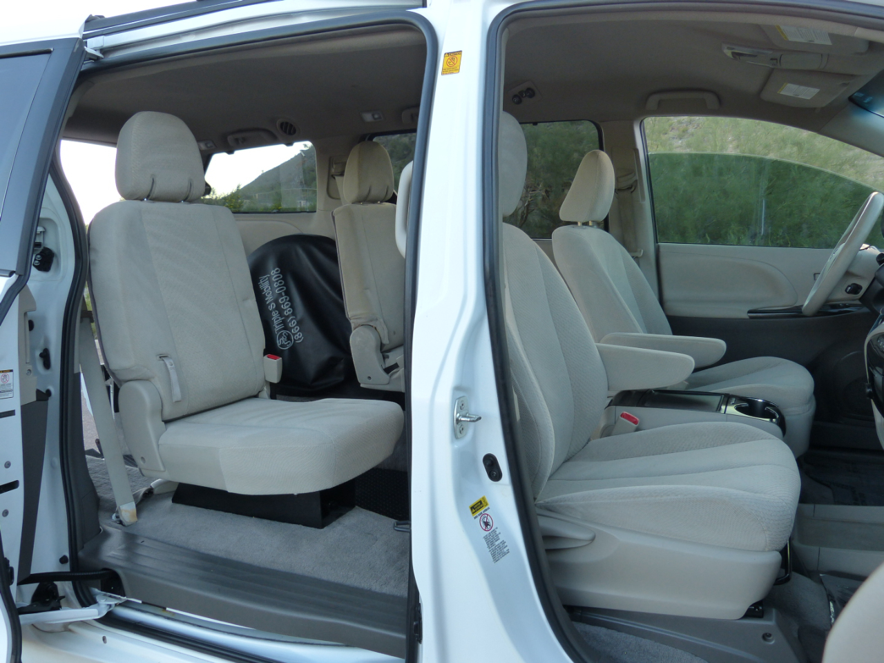 Toyota Sienna  2012 Toyota Sienna  2012