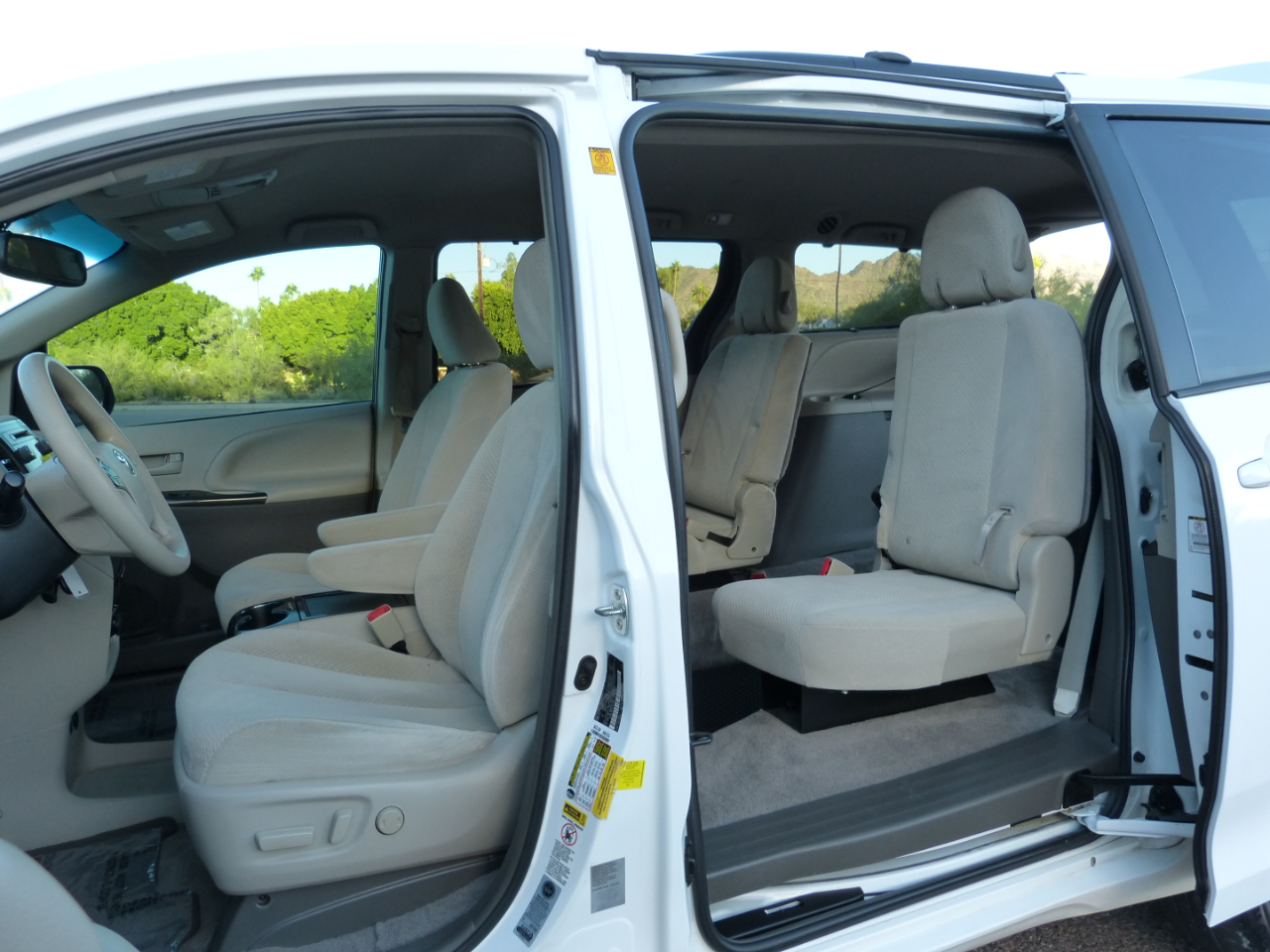 Toyota Sienna  2012 Toyota Sienna  2012