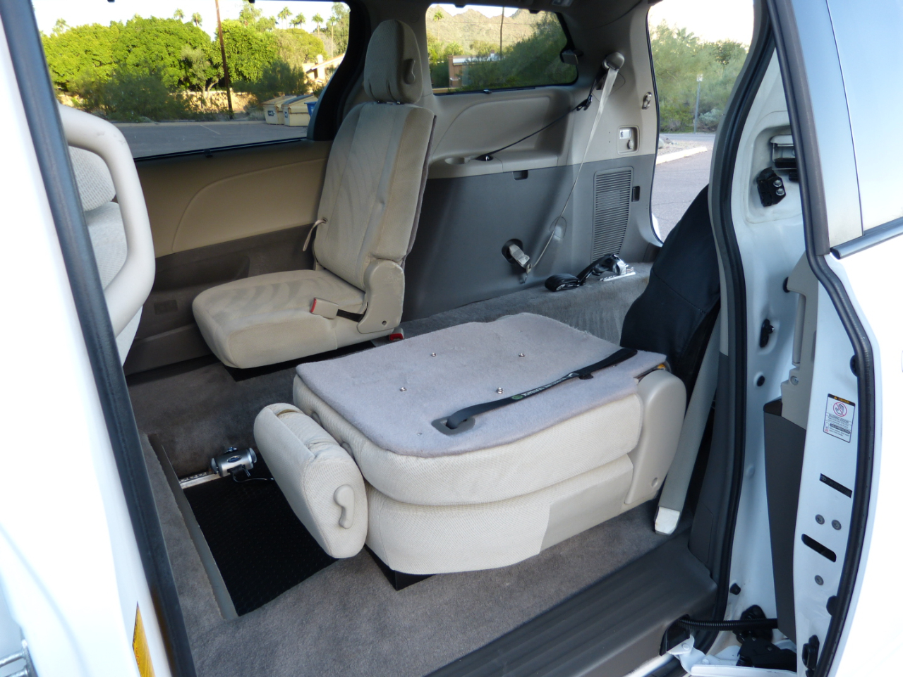 Toyota Sienna  2012 Toyota Sienna  2012