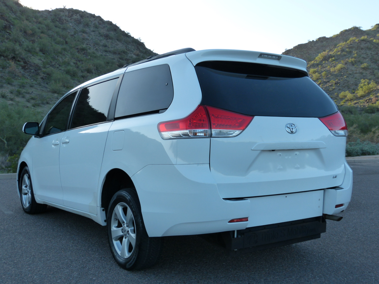 Toyota Sienna  2012 Toyota Sienna  2012