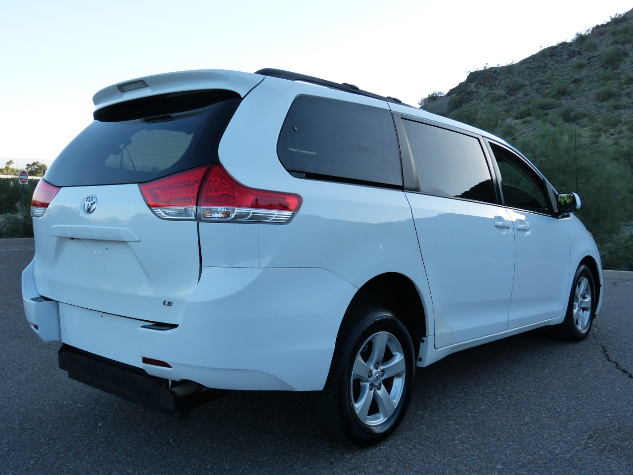 Toyota Sienna  2012 Toyota Sienna  2012