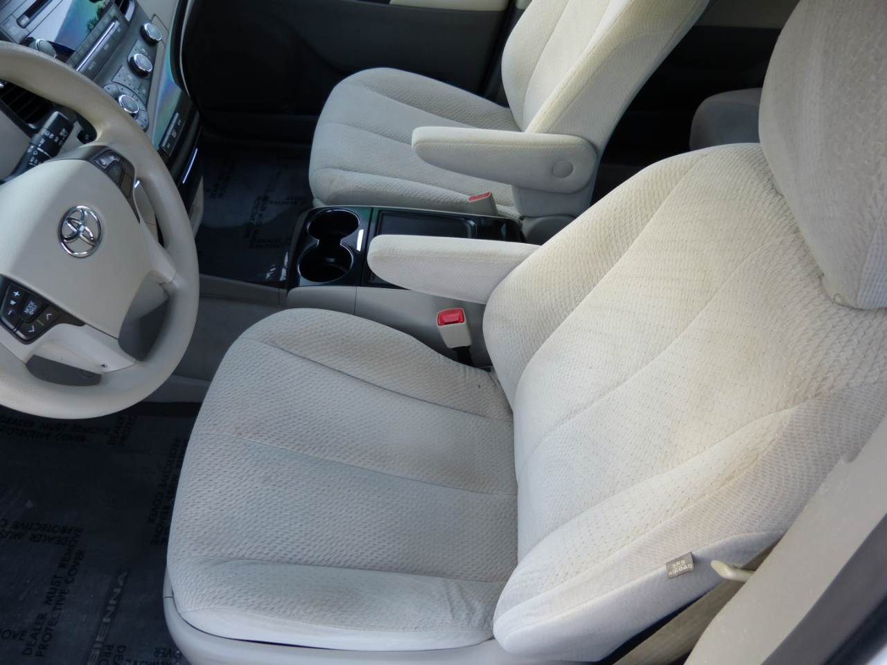 Toyota Sienna  2012 Toyota Sienna  2012