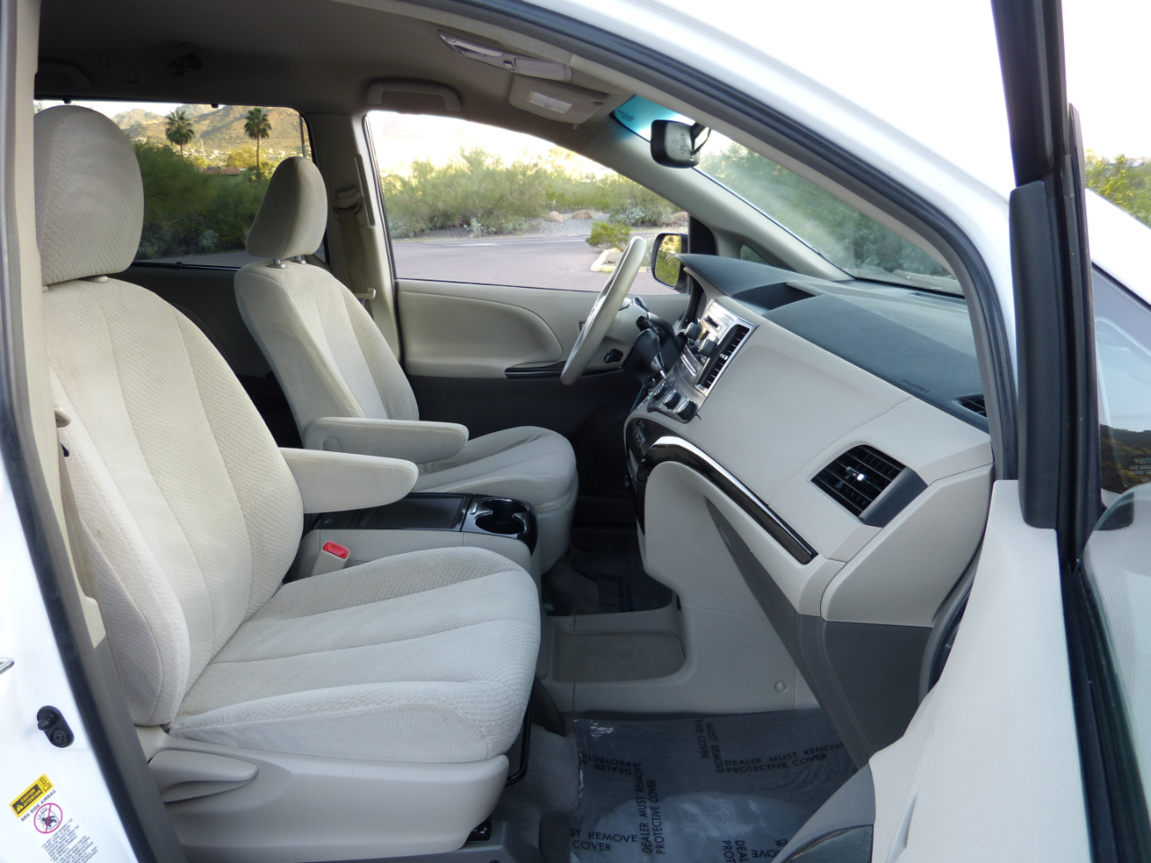 Toyota Sienna  2012 Toyota Sienna  2012