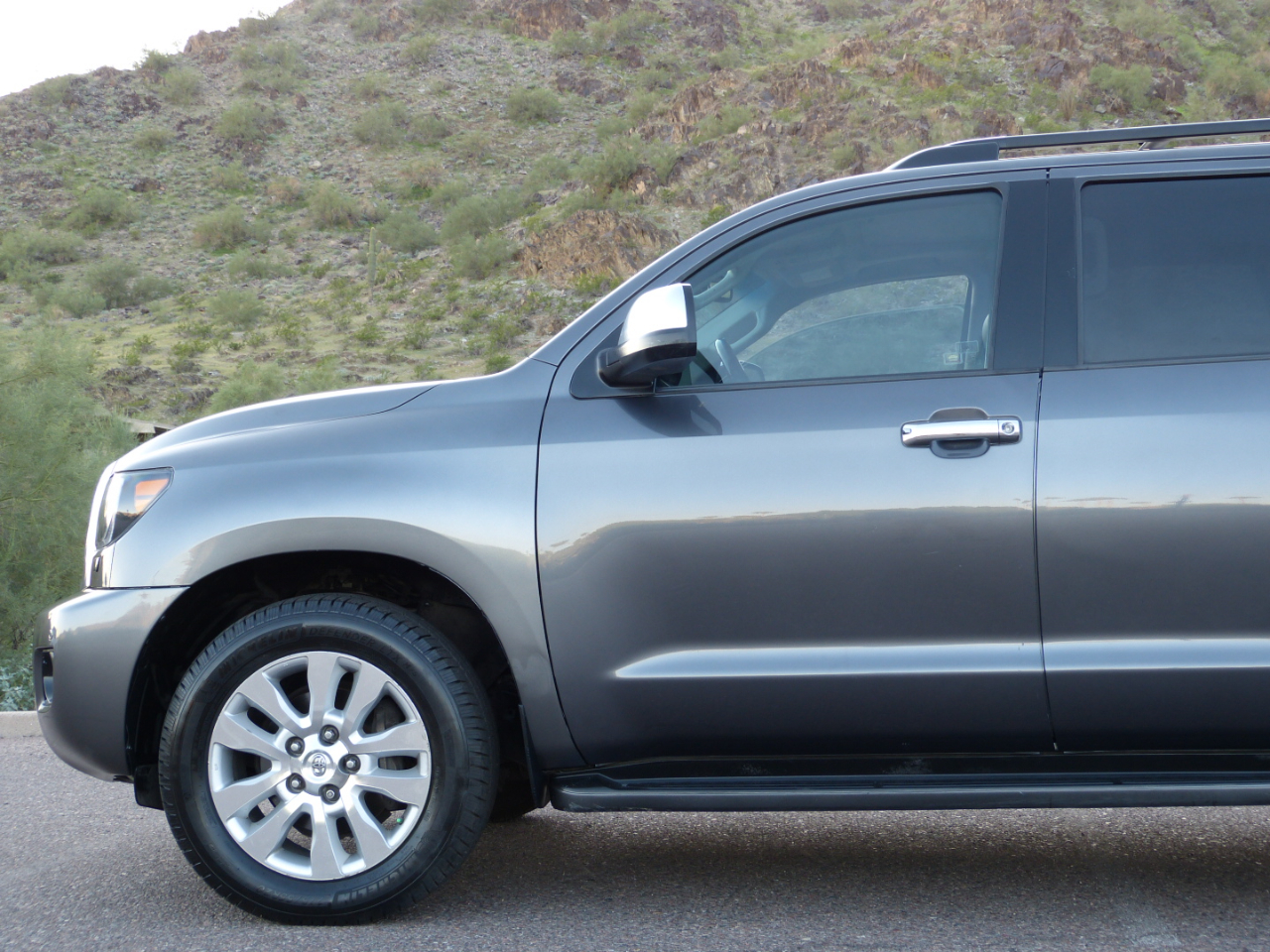 Toyota Sequoia Plantium 2WD 2014 Toyota Sequoia Plantium 2WD 2014