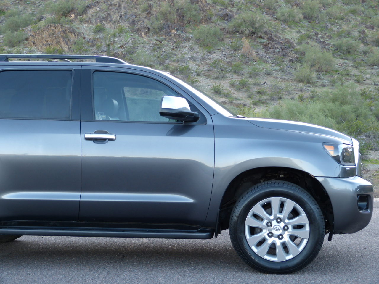 Toyota Sequoia Plantium 2WD 2014 Toyota Sequoia Plantium 2WD 2014