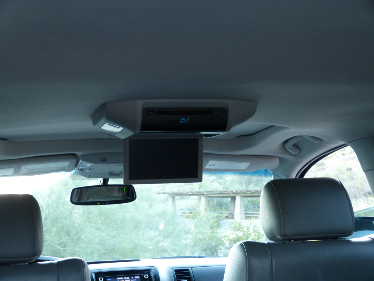 Toyota Sequoia Plantium 2WD 2014 Toyota Sequoia Plantium 2WD 2014