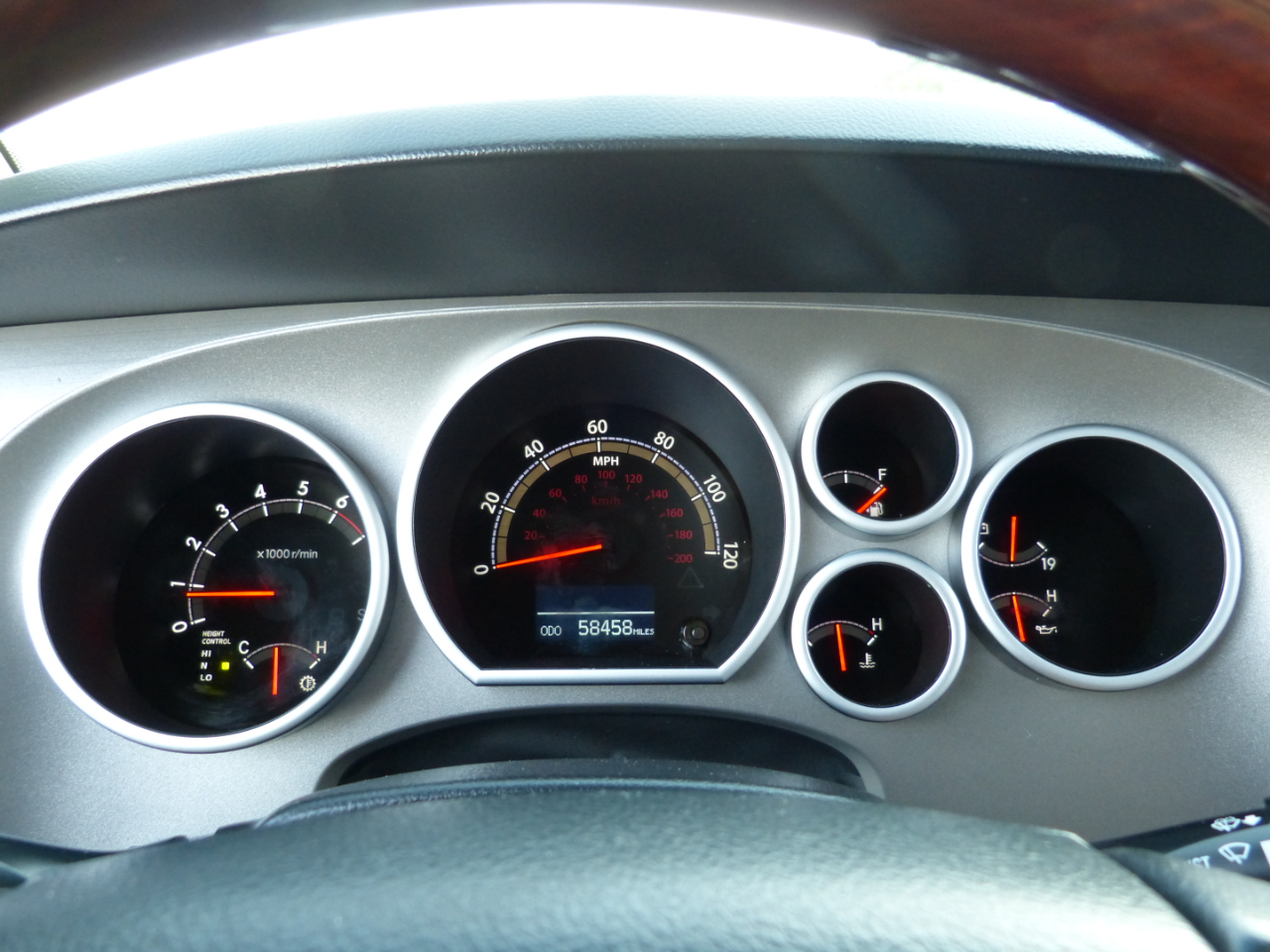 Toyota Sequoia Plantium 2WD 2014 Toyota Sequoia Plantium 2WD 2014