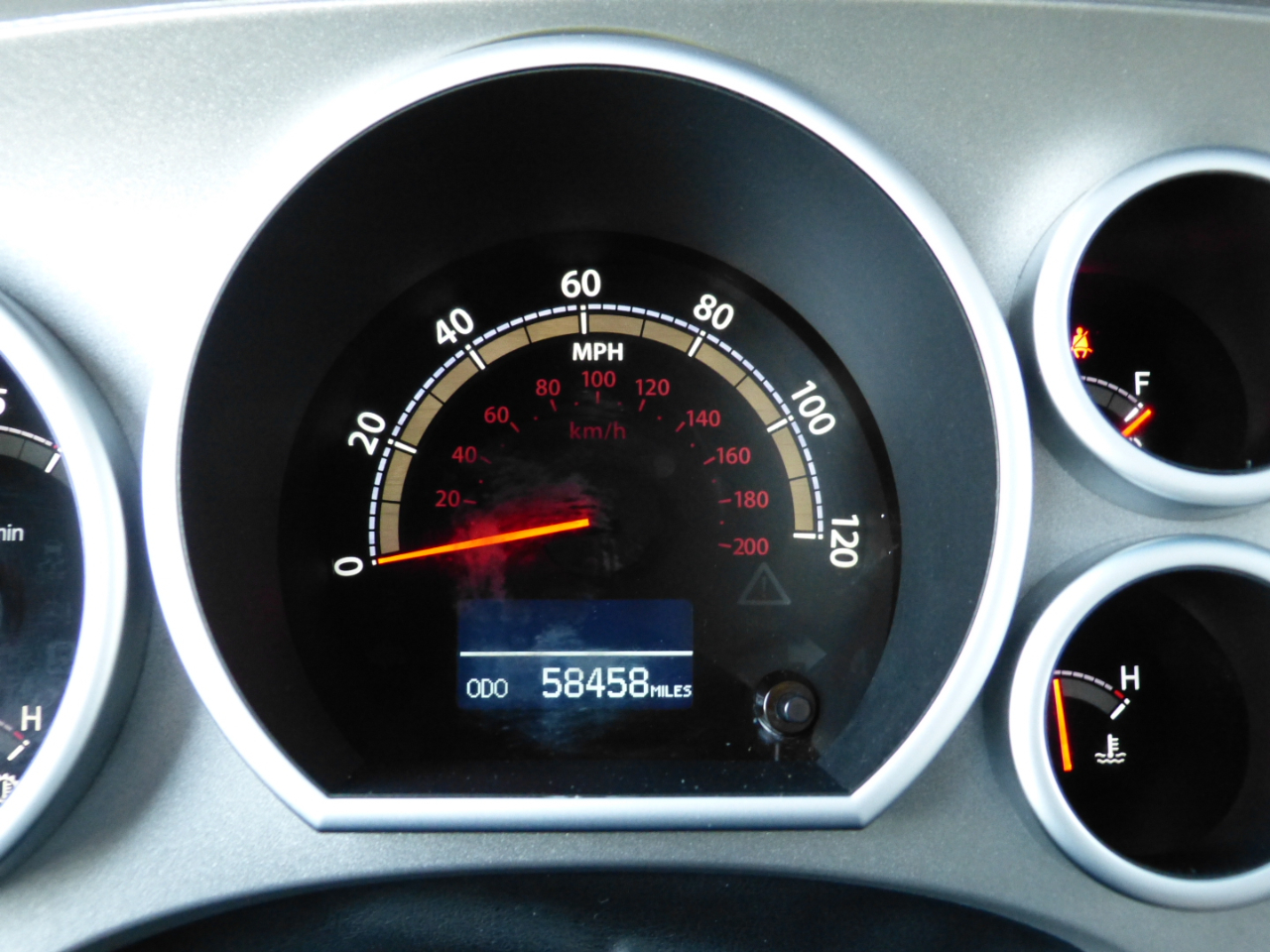 Toyota Sequoia Plantium 2WD 2014 Toyota Sequoia Plantium 2WD 2014