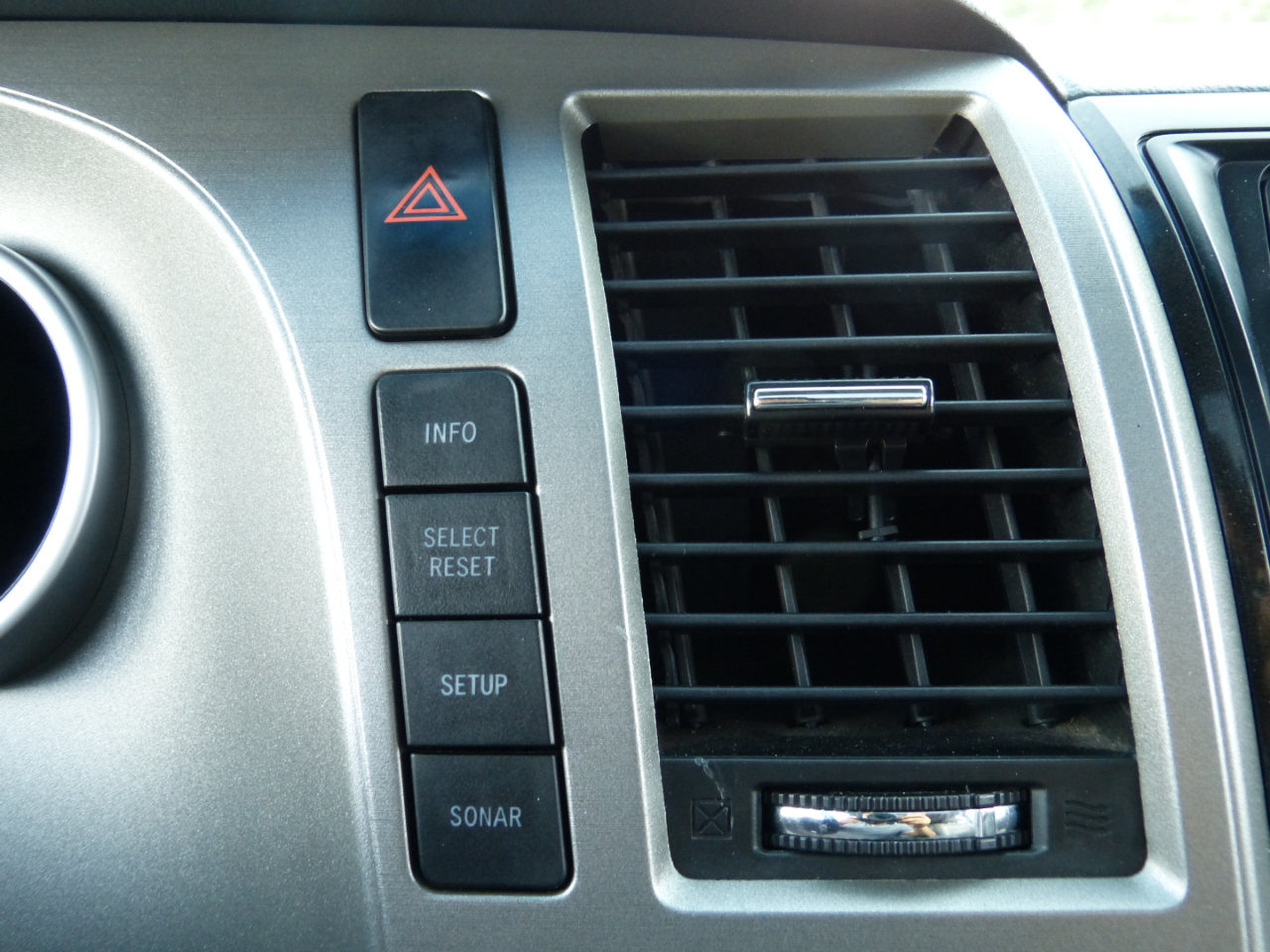 Toyota Sequoia Plantium 2WD 2014 Toyota Sequoia Plantium 2WD 2014