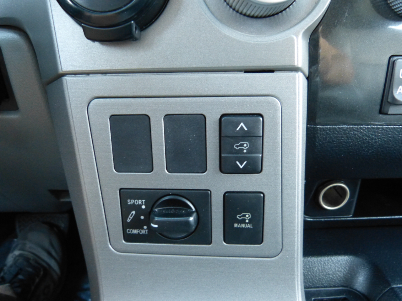 Toyota Sequoia Plantium 2WD 2014 Toyota Sequoia Plantium 2WD 2014