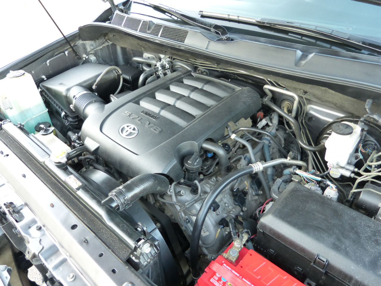 Toyota Sequoia Plantium 2WD 2014 Toyota Sequoia Plantium 2WD 2014