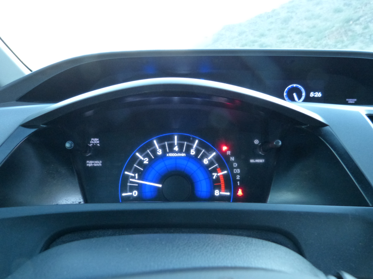 Honda Civic LX Sedan 5-Speed AT 2012 Honda Civic LX Sedan 5-Speed AT 2012