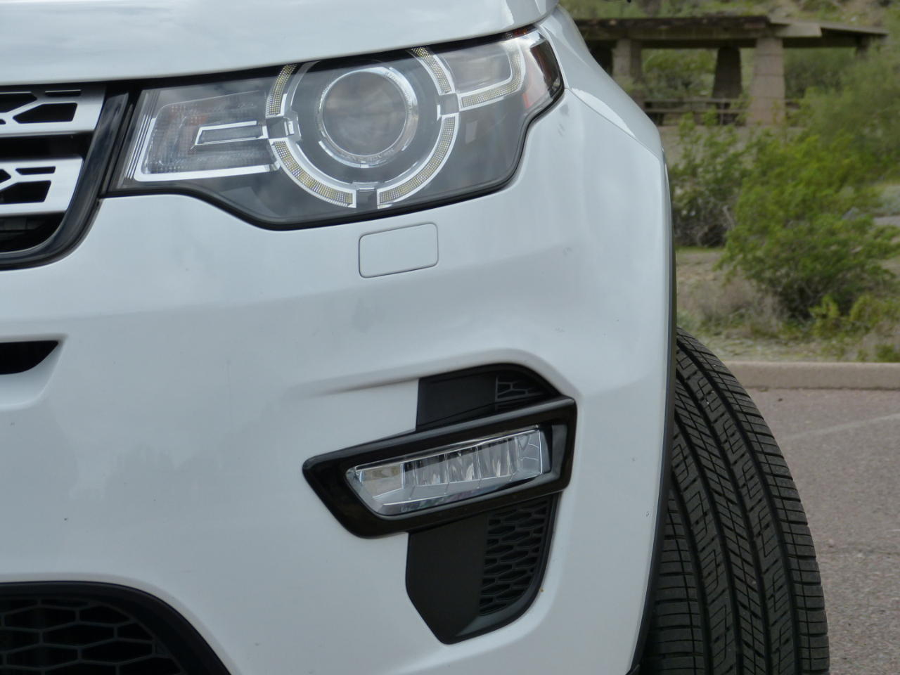 2019 Land Rover Discovery Sport HSE photo 4