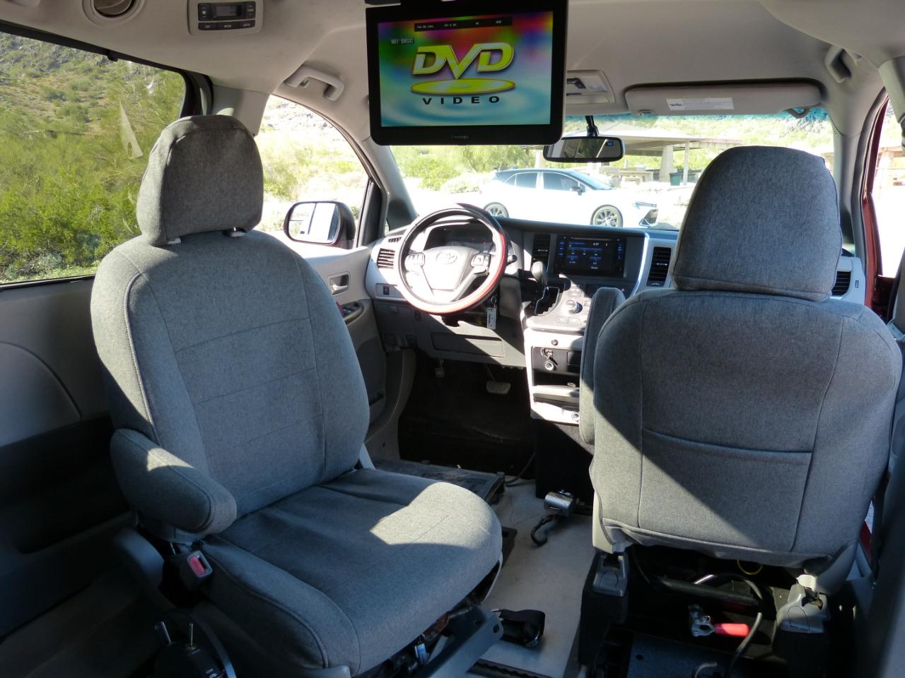Toyota Sienna  2015