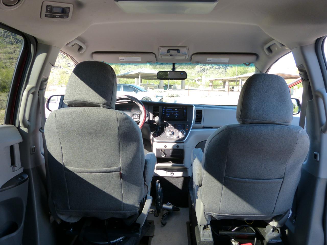 Toyota Sienna  2015