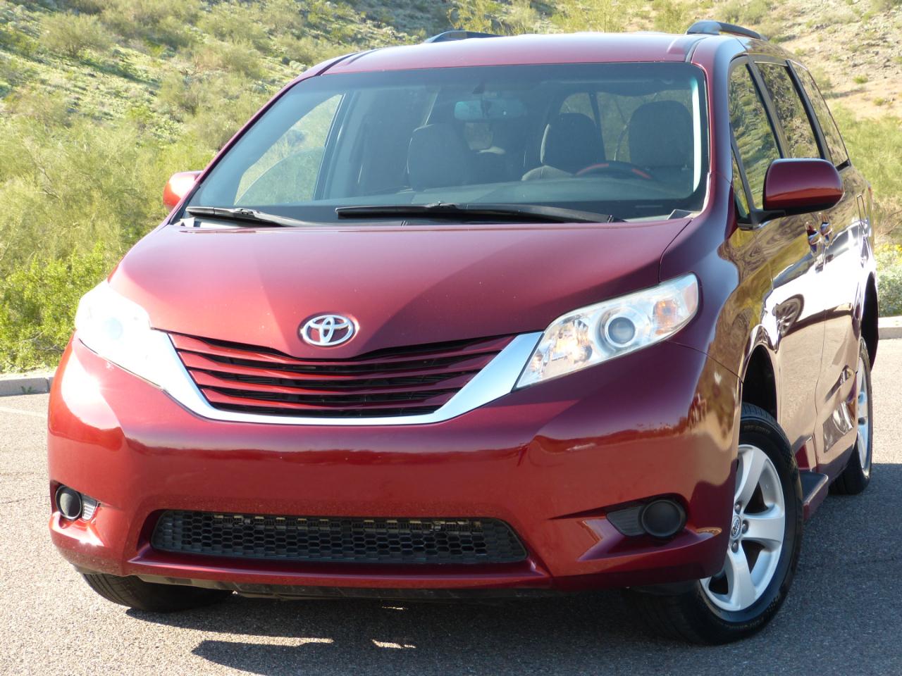 Toyota Sienna  2015