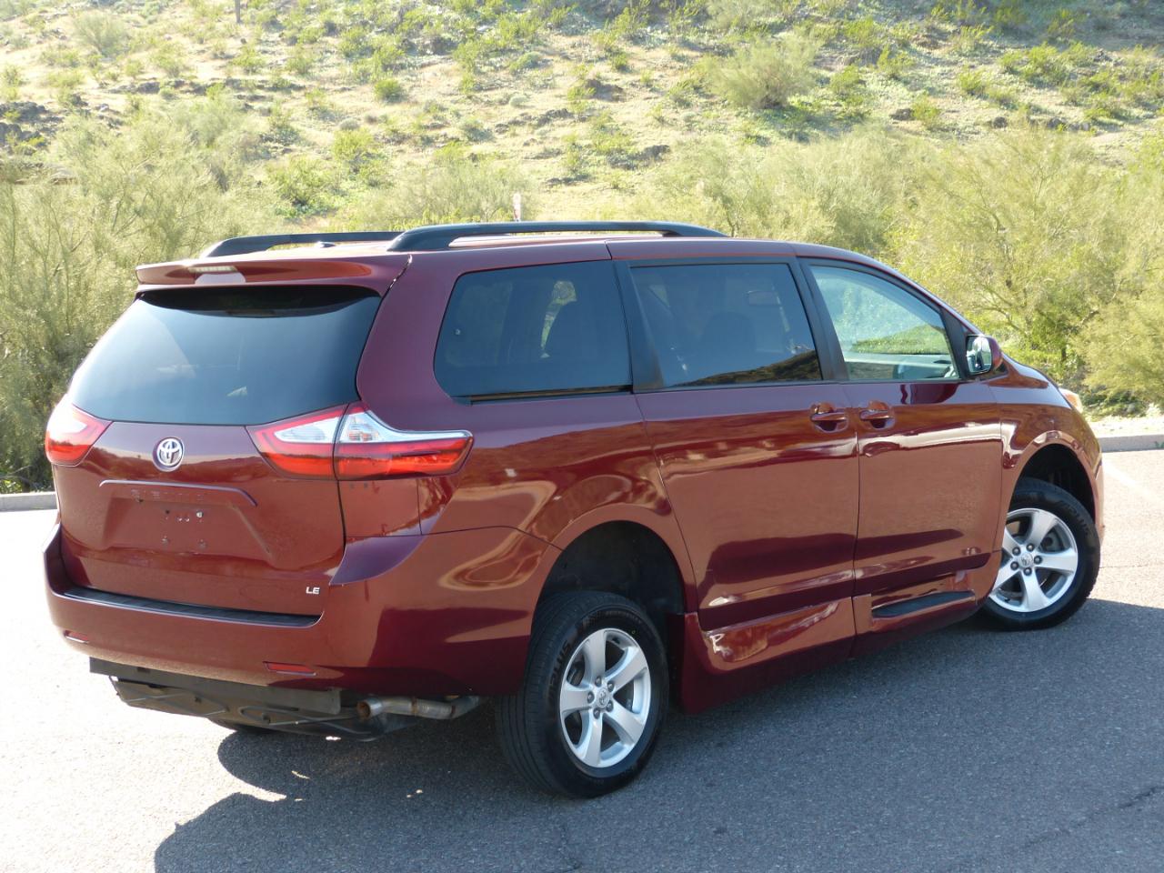 Toyota Sienna  2015