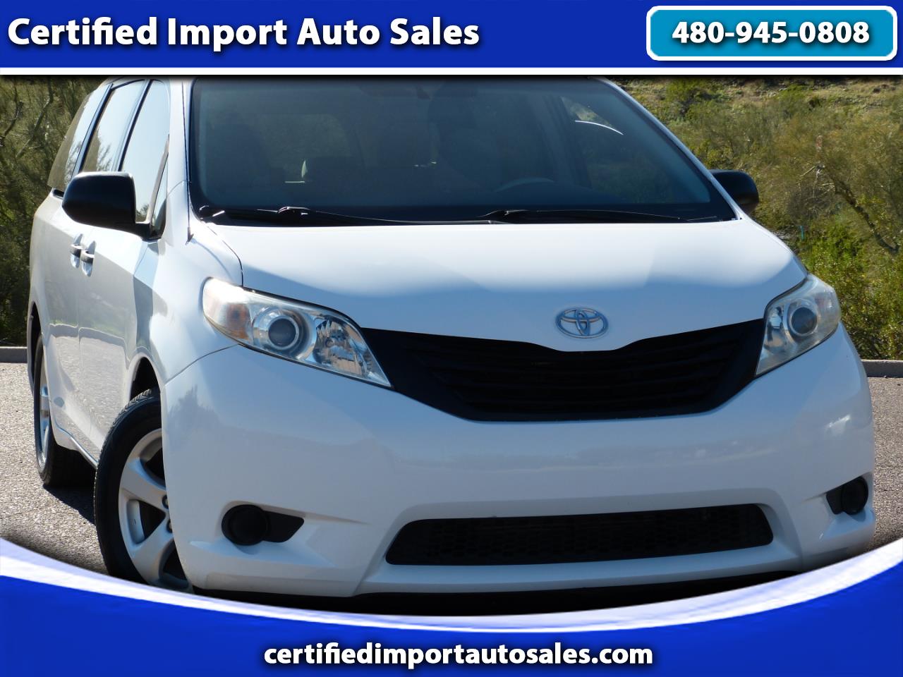 Toyota Sienna FWD 7-Passenger V6 2013