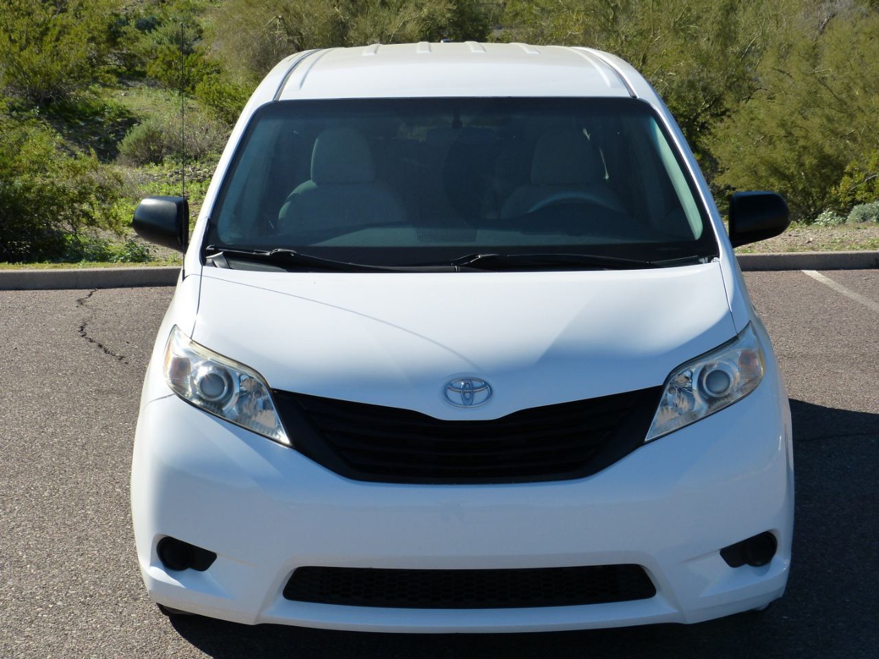 Toyota Sienna FWD 7-Passenger V6 2013