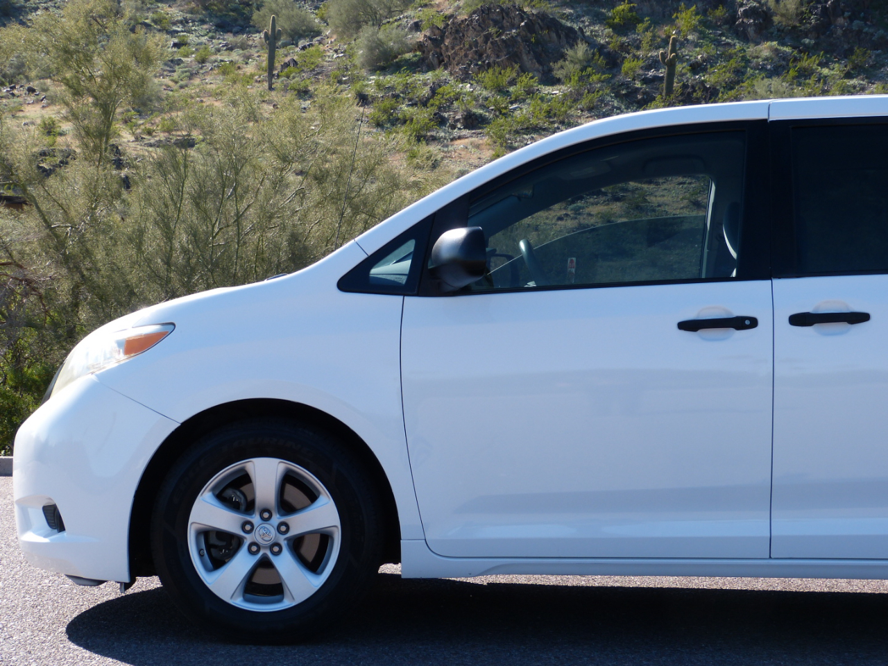 Toyota Sienna FWD 7-Passenger V6 2013