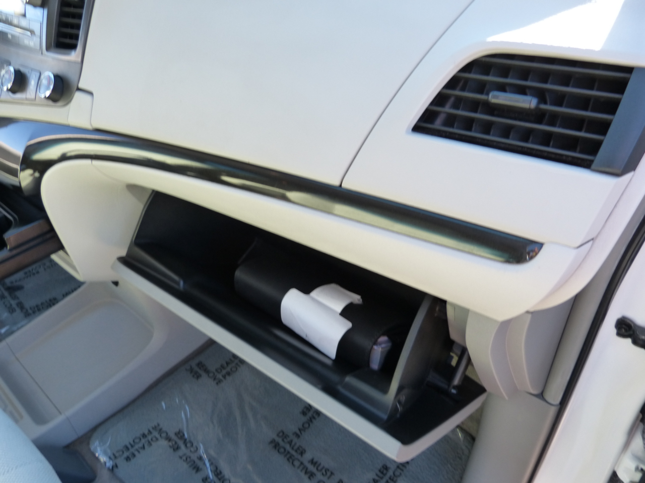 Toyota Sienna FWD 7-Passenger V6 2013