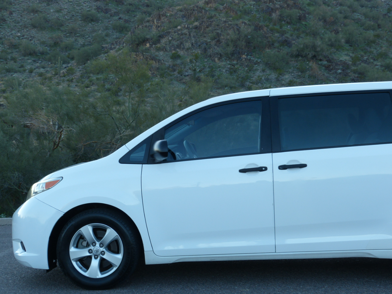 Toyota Sienna FWD 7-Passenger V6 2014