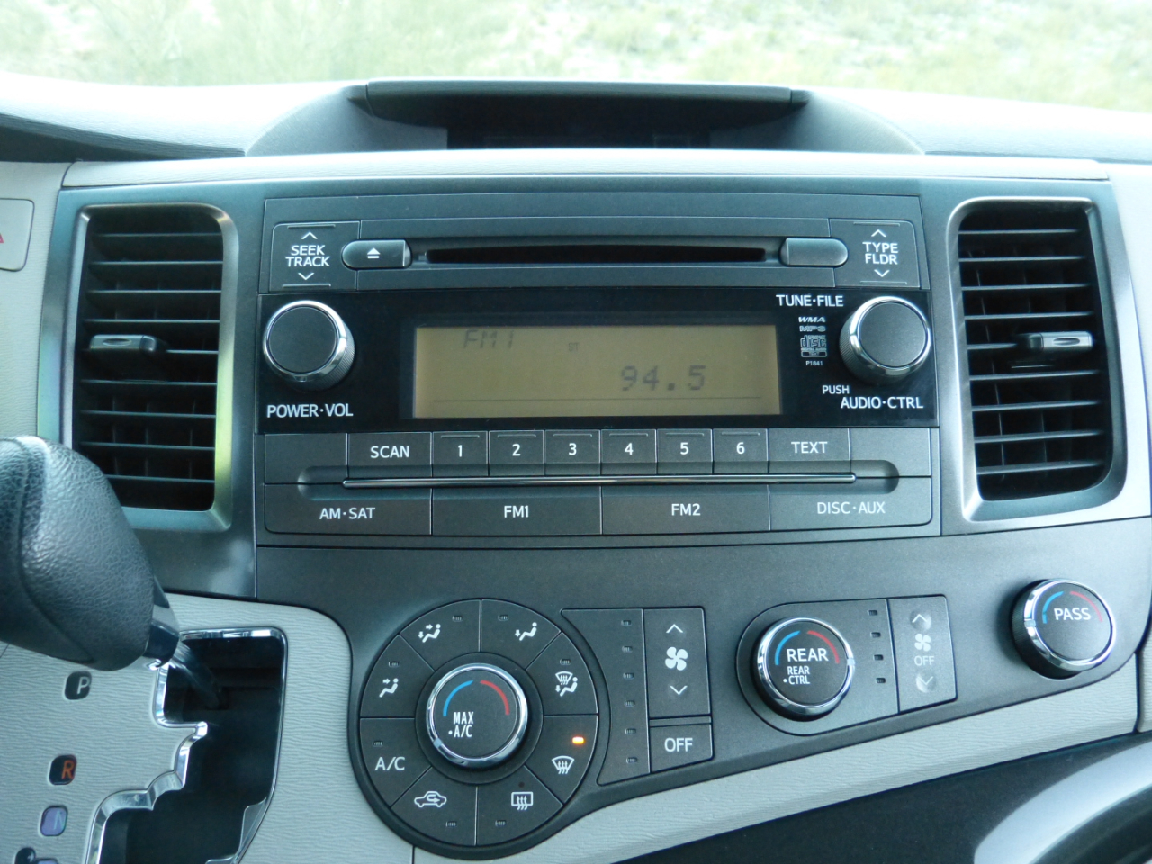 Toyota Sienna FWD 7-Passenger V6 2014