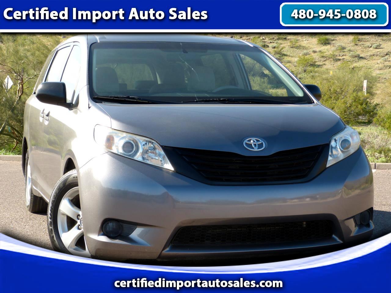Toyota Sienna FWD 7-Passenger V6 2014