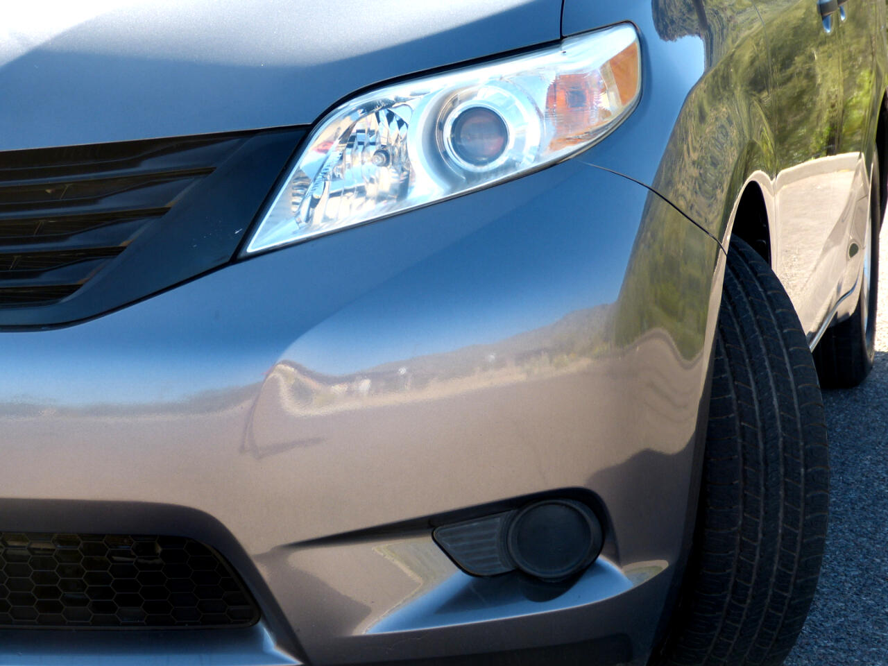 Toyota Sienna FWD 7-Passenger V6 2014