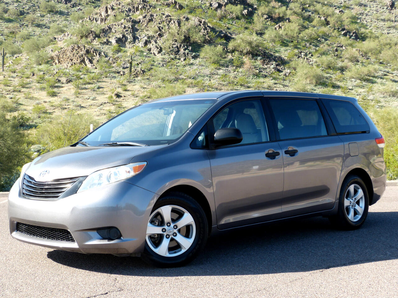 Toyota Sienna FWD 7-Passenger V6 2014