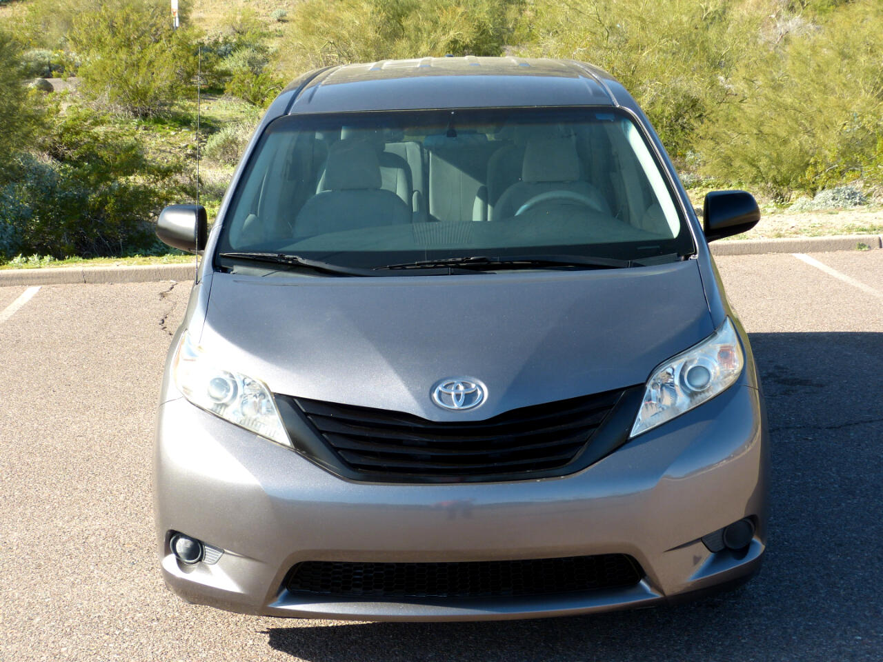 Toyota Sienna FWD 7-Passenger V6 2014
