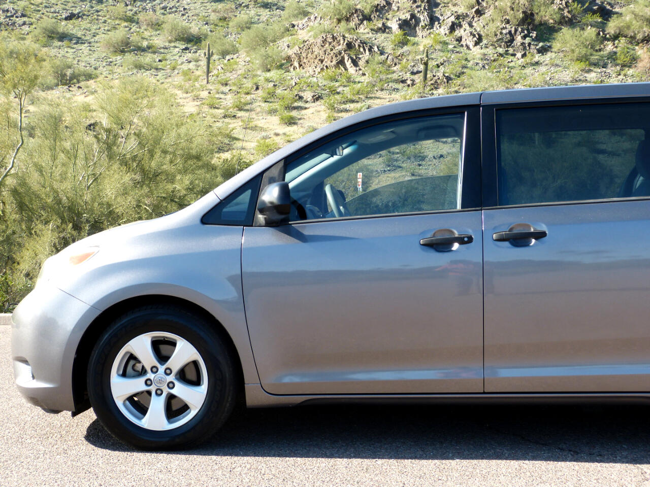 Toyota Sienna FWD 7-Passenger V6 2014