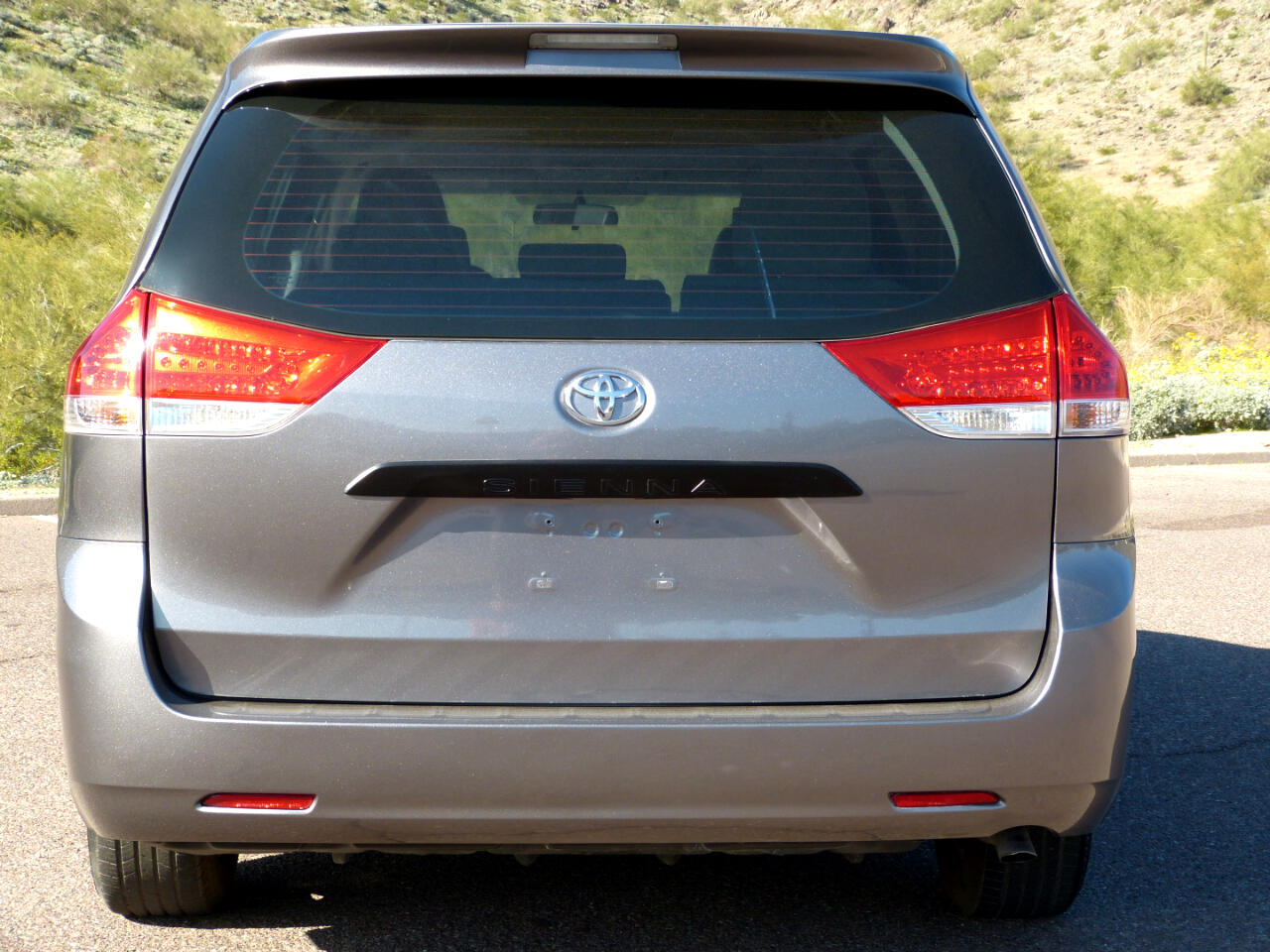 Toyota Sienna FWD 7-Passenger V6 2014