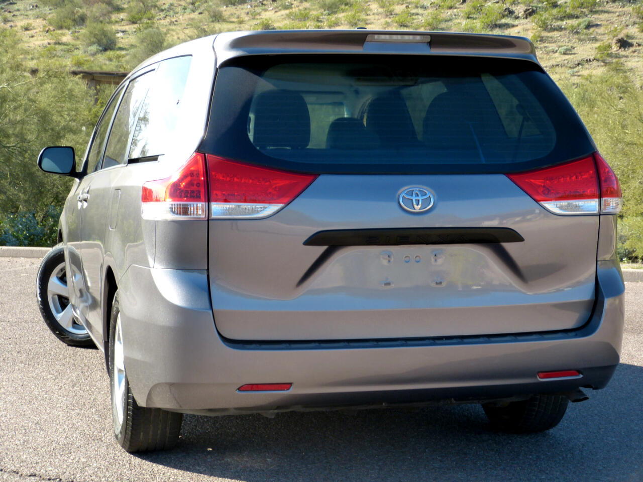 Toyota Sienna FWD 7-Passenger V6 2014