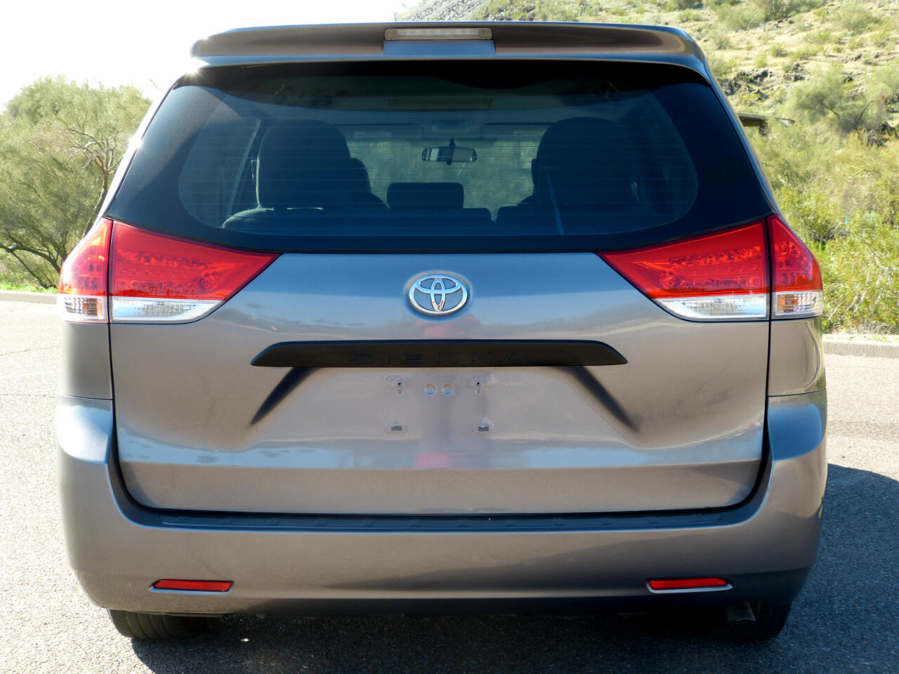 Toyota Sienna FWD 7-Passenger V6 2014