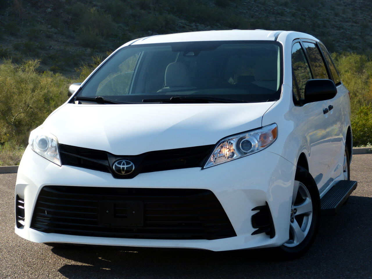 Toyota Sienna  2020