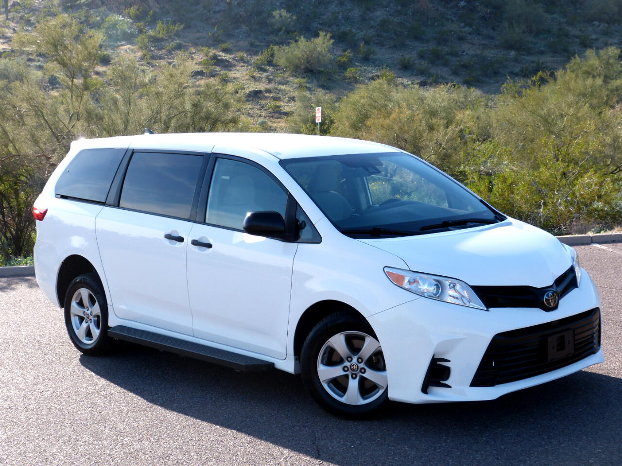 Toyota Sienna  2020