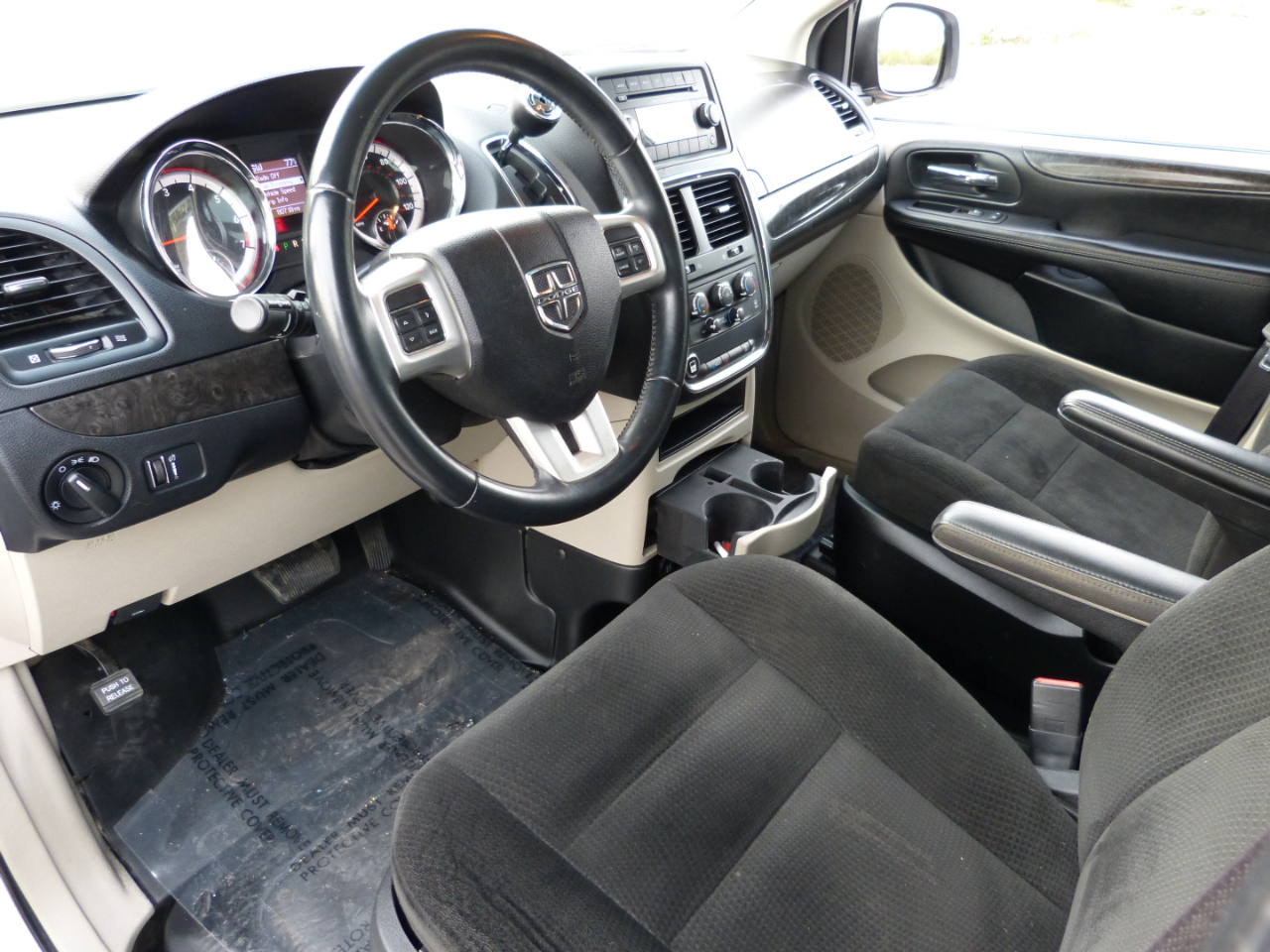 Dodge Grand Caravan SXT 2015