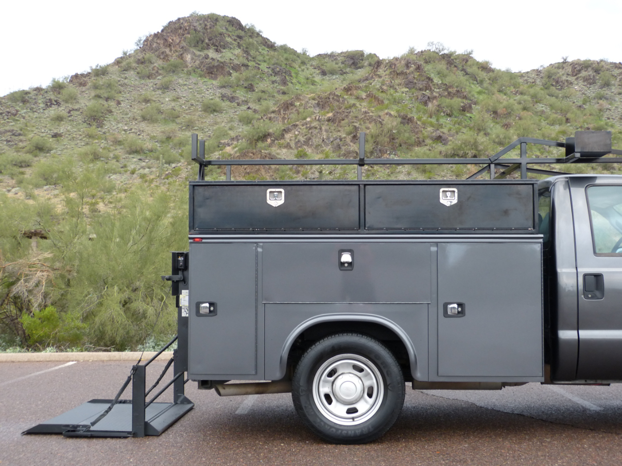 Ford 1 Ton Trucks  2016