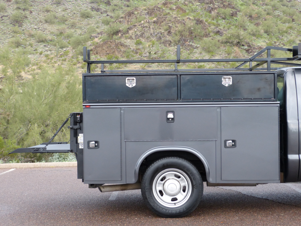 Ford 1 Ton Trucks  2016